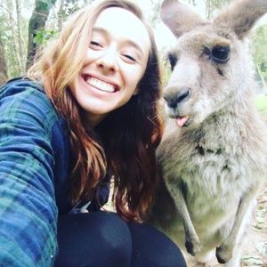 Meet your Posher, Kalie